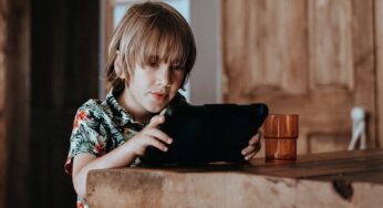 Op-Ed: What’s happening with our kids now is the biggest educational experiment in history