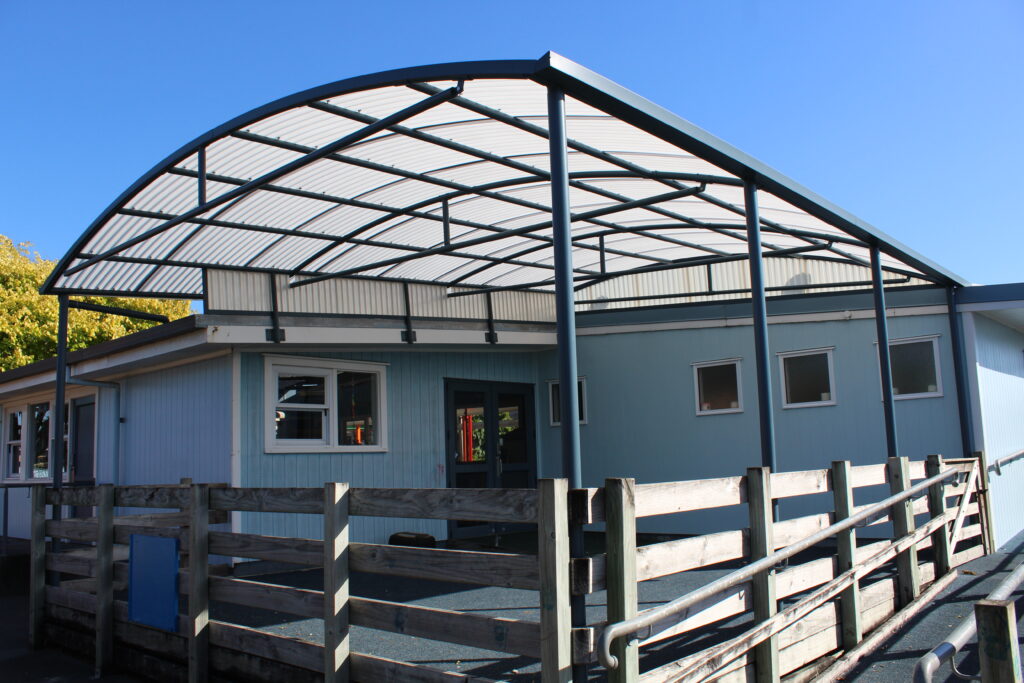 Shade structure